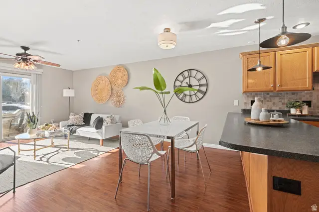 1205 E Privet Dr S #101, Cottonwood Heights, UT 84121 - Image #2