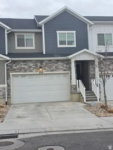 284 N Eaglewood Dr, Saratoga Springs, UT 84045