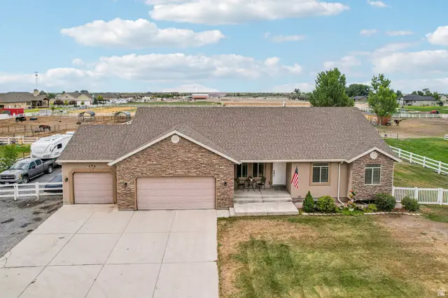 340 W Wrathall Ln, Grantsville, UT 84029 - #1