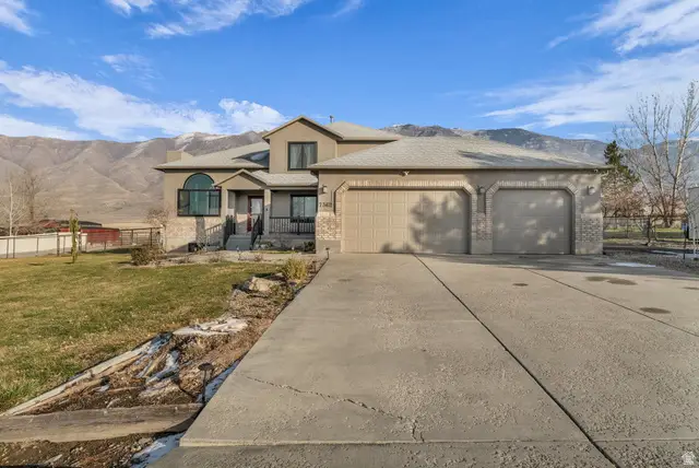 7362 Foothill Dr, Tooele, UT 84074 - Image #2