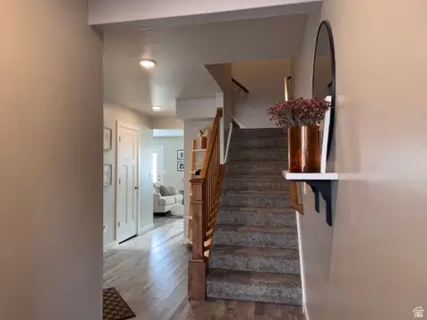 540 E Quail Ln, Layton, UT 84041 - Image #3