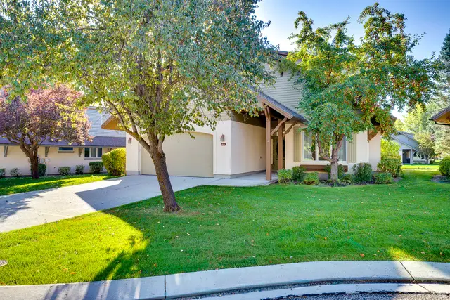 49 W Oberland Ct, Midway, UT 84049 - #2