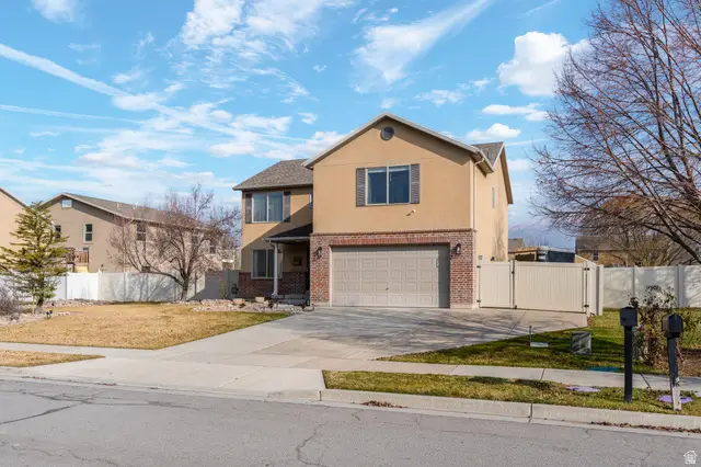 475 Wellington Dr, Kaysville, UT 84037 - Image #2