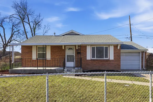 1076 S Glendale Cir, Salt Lake City, UT 84104 - Image #2