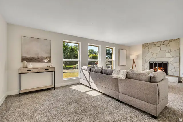 5998 S 3100 W, Roy, UT 84067 - Image #2