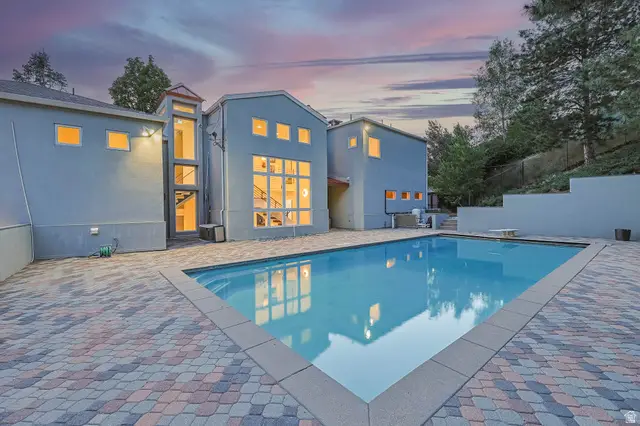 2093 S Lakeline Dr, Salt Lake City, UT 84109 - Image #3