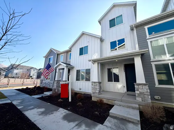 15085 S Reins Way, Bluffdale, UT 84065