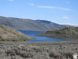 32 Dry Valley Rd N, Scofield, UT 84526