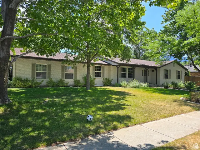 8483 S Terrace Dr E, Sandy, UT 84093 - Image #2