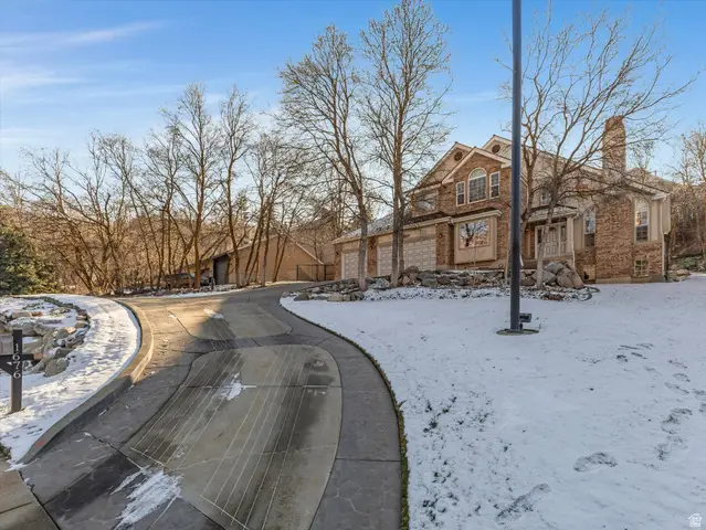 1676 E Mueller Park Rd, Bountiful, UT 84010 - #3