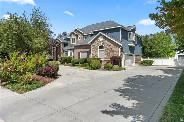 190 N Pfeifferhorn Dr, Alpine, UT 84004 - #1