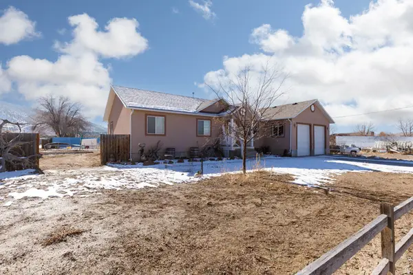 72 E Center St, Sterling, UT 84665