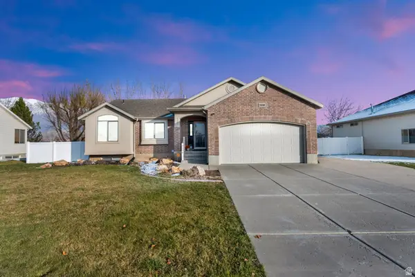 3536 N 3000 W, Farr West, UT 84404