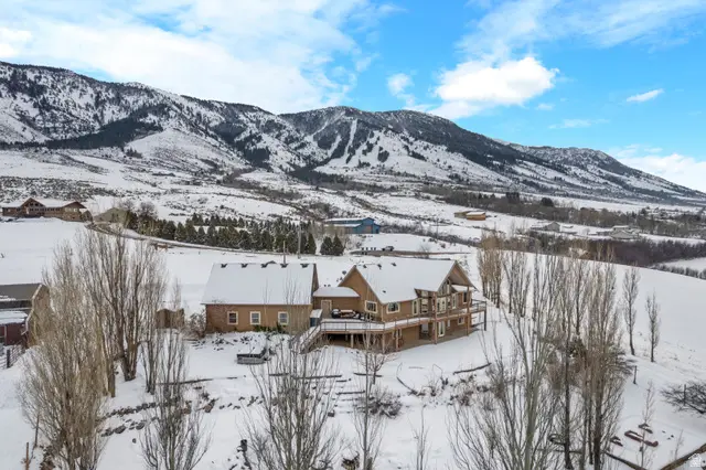 1819 N Moose Crk, Inkom, ID 83245 - #1