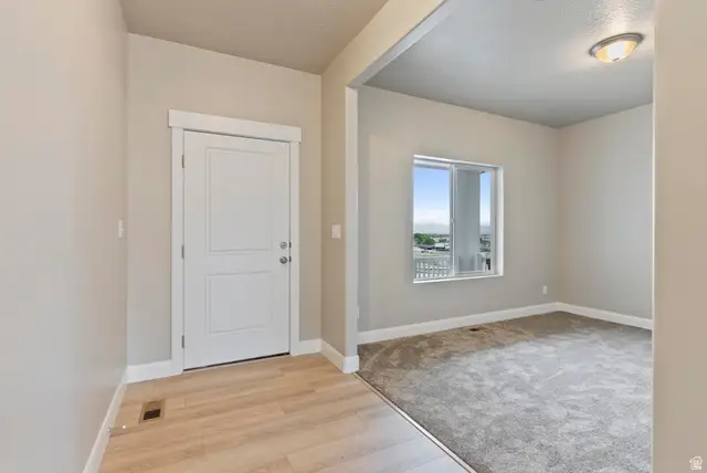 1942 W Foxwood Rd #SH384, Santaquin, UT 84655 - #2