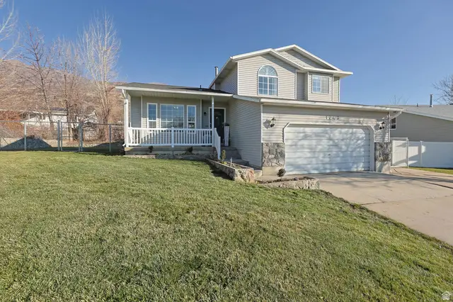 1243 S Cannon Dr E, Farmington, UT 84025 - Image #1