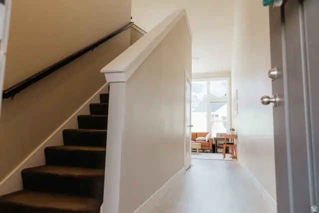 1873 Trail Heights Dr W, Riverton, UT 84065 - Image #2