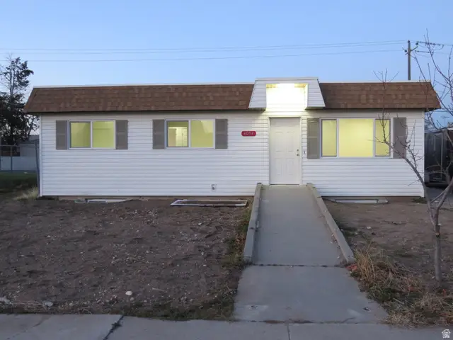 4094 W 5820 S, Kearns, UT 84118 - Image #1