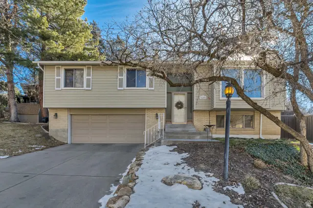 2600 E Oak Creek Dr, Sandy, UT 84093 - Image #2