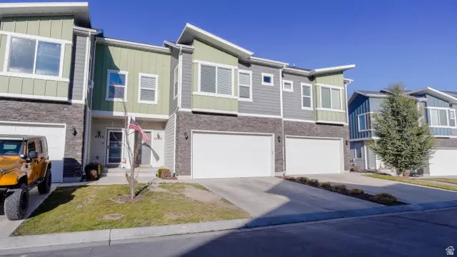 4259 E Hill View Dr, Eagle Mountain, UT 84005 - Image #3