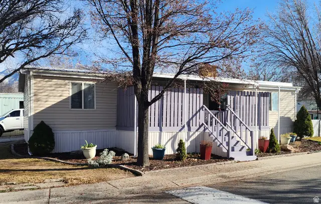 244 E Crescent Park Way #206, Sandy, UT 84070 - Image #1