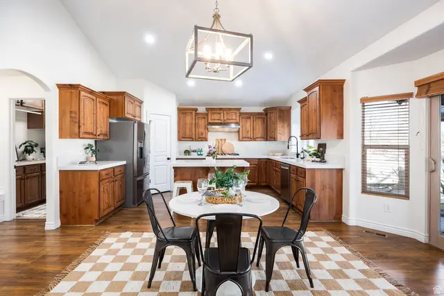 439 E Midlake Dr, Draper, UT 84020 - Image #1