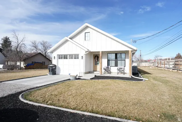 35 E 500 S, Mount Pleasant, UT 84647 - Image #1