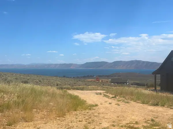 3148 S Meadowlark Cir #23, Garden City, UT 84028