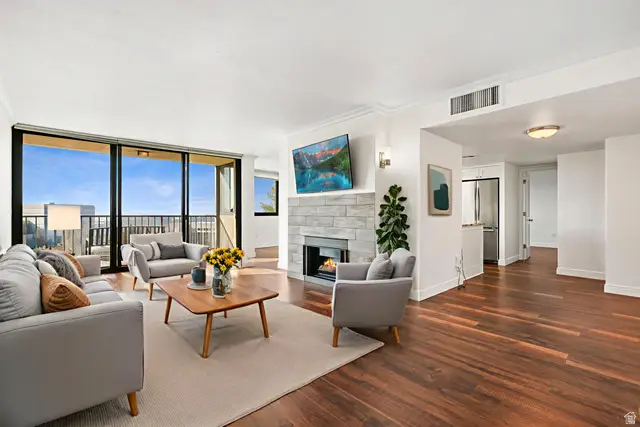 241 N Vine St E #207W, Salt Lake City, UT 84103 - Image #1