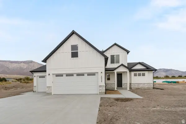 2452 W 2950 N #112, Farr West, UT 84404