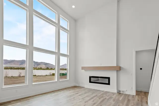 2452 W 2950 N #112, Farr West, UT 84404 - Image #2