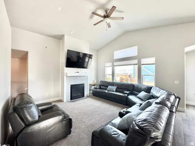 361 S Lookout Dr, Grantsville, UT 84029 - Image #3