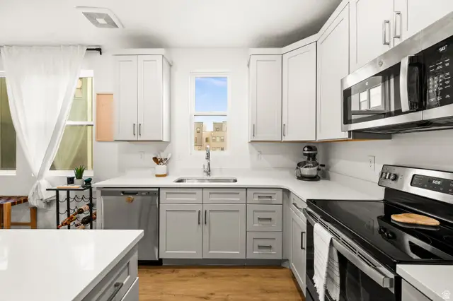 5227 W Reventon Dr #B201, South Jordan, UT 84009 - Image #3