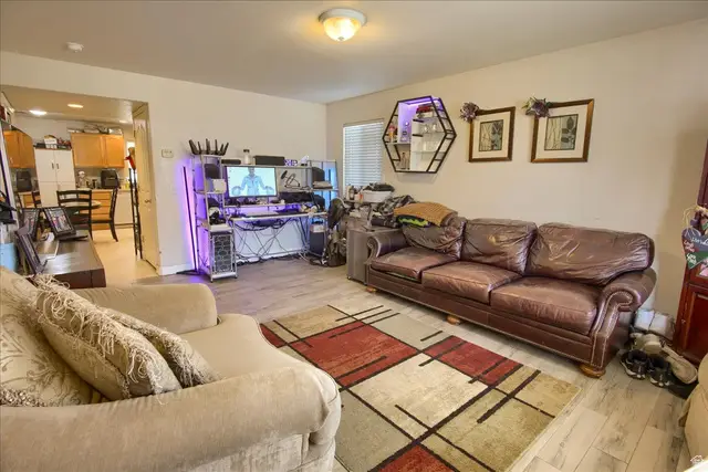 143 N Pingree Ave, Ogden, UT 84404 - Image #2