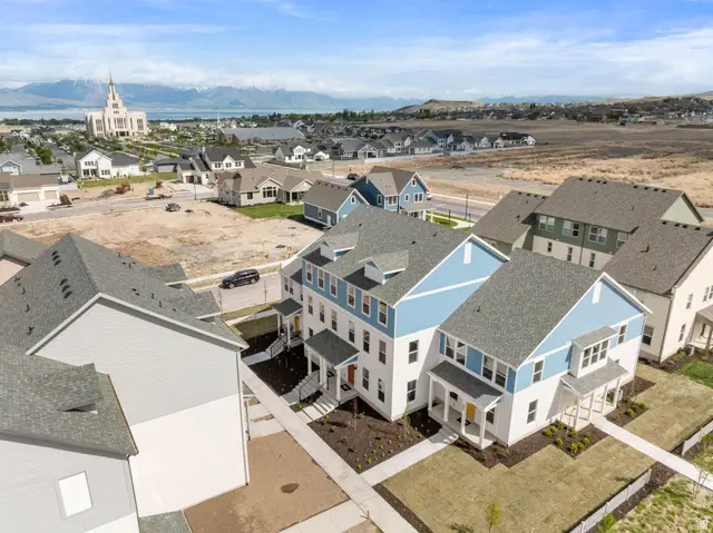 877 S Mathilda Dr #248, Saratoga Springs, UT 84045 - Image #2