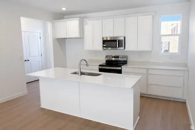 877 S Mathilda Dr #248, Saratoga Springs, UT 84045 - Image #3