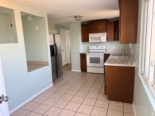 4801 S 4015 W, Taylorsville, UT 84129 - Image #2