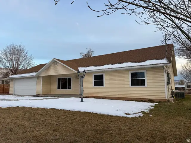 140 E 300 S, Salina, UT 84654 - Image #1