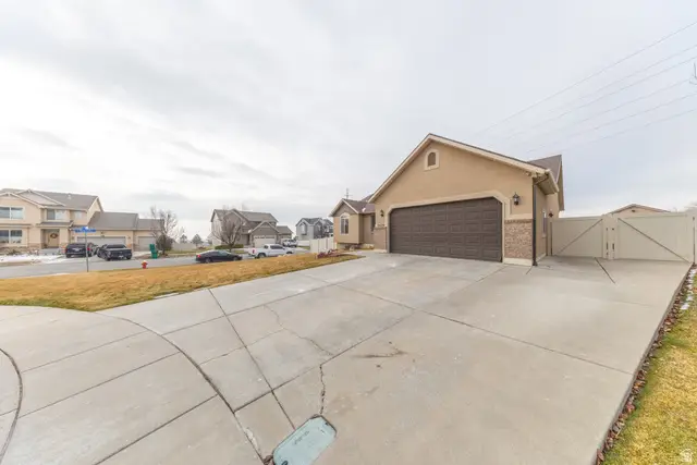 2529 N 1000 E, Layton, UT 84041 - Image #3