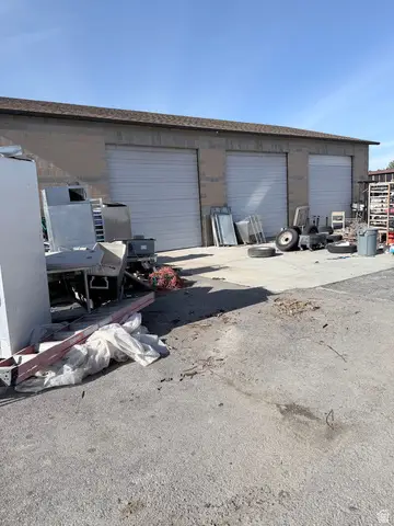 2908 W Leisure Cir, West Jordan, UT 84084 - Image #2