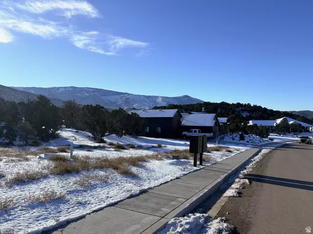 2695 W Rock Ridge Rd #504, Cedar City, UT 84720 - Image #2