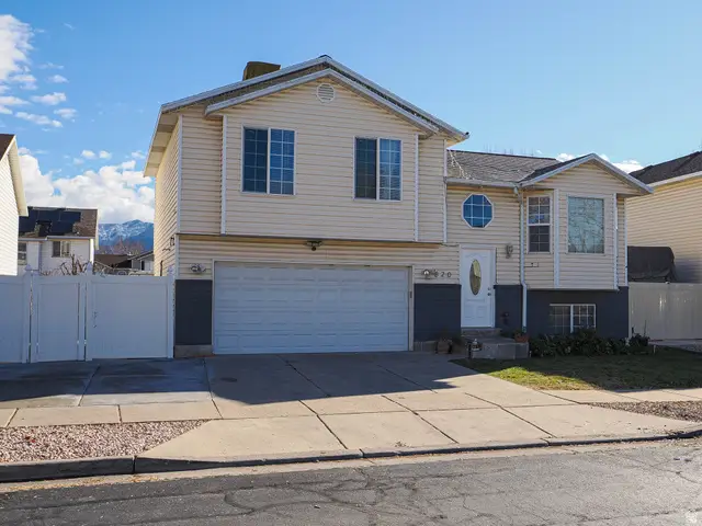 820 S Wildflower Cir, Ogden, UT 84404 - Image #3