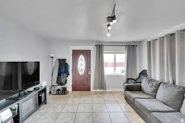 5792 S Salem Ave W, Salt Lake City, UT 84118 - Image #2