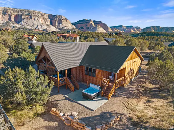 1045 S Pinyon Pine Dr, Orderville, UT 84758