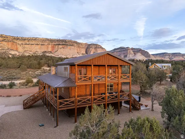 10915 Pinyon Pine Dr, Orderville, UT 84758 - Image #1