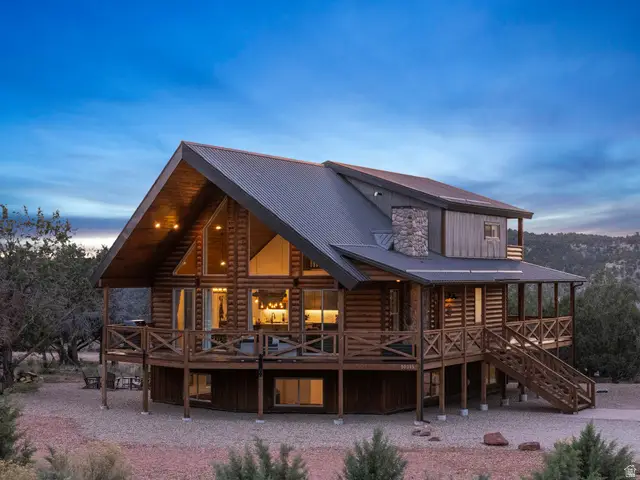 10915 Pinyon Pine Dr, Orderville, UT 84758 - Image #2