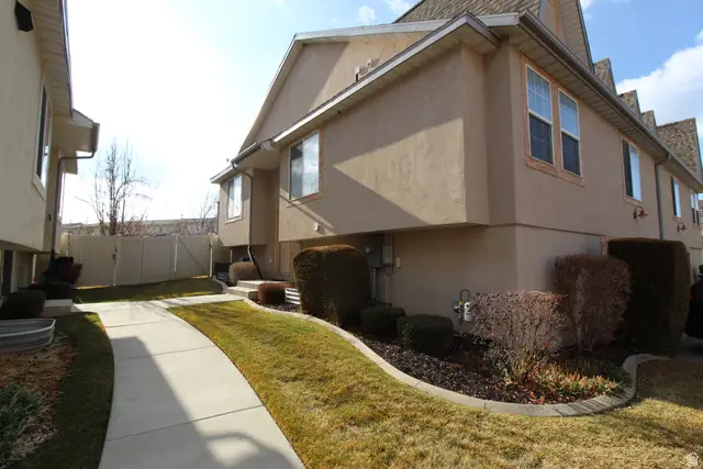 2958 E Somerset Dr, Spanish Fork, UT 84660 - Image #2