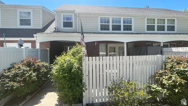 271 Brookfield Ln, Centerville, UT 84014