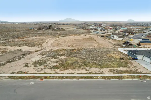 774 W Clark St, Grantsville, UT 84029