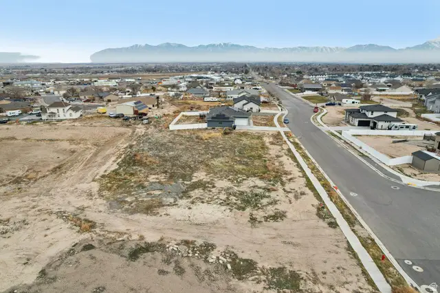 774 W Clark St, Grantsville, UT 84029 - Image #2